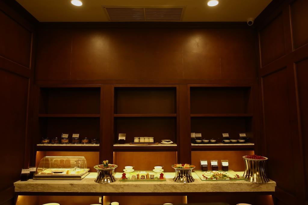 The Scarlett Boutique Hotel Хюэ Экстерьер фото