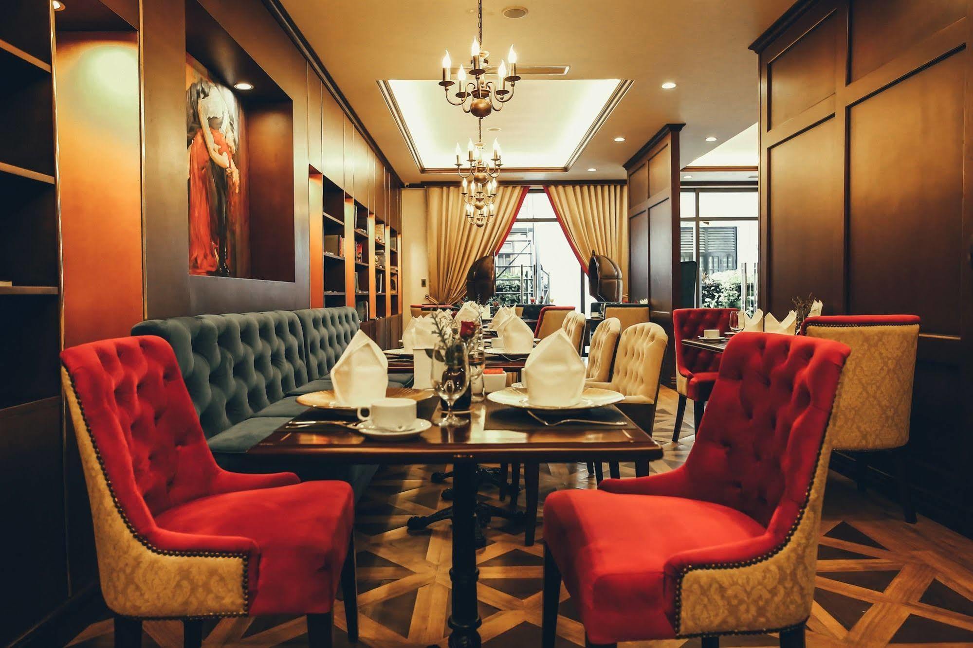 The Scarlett Boutique Hotel Хюэ Экстерьер фото