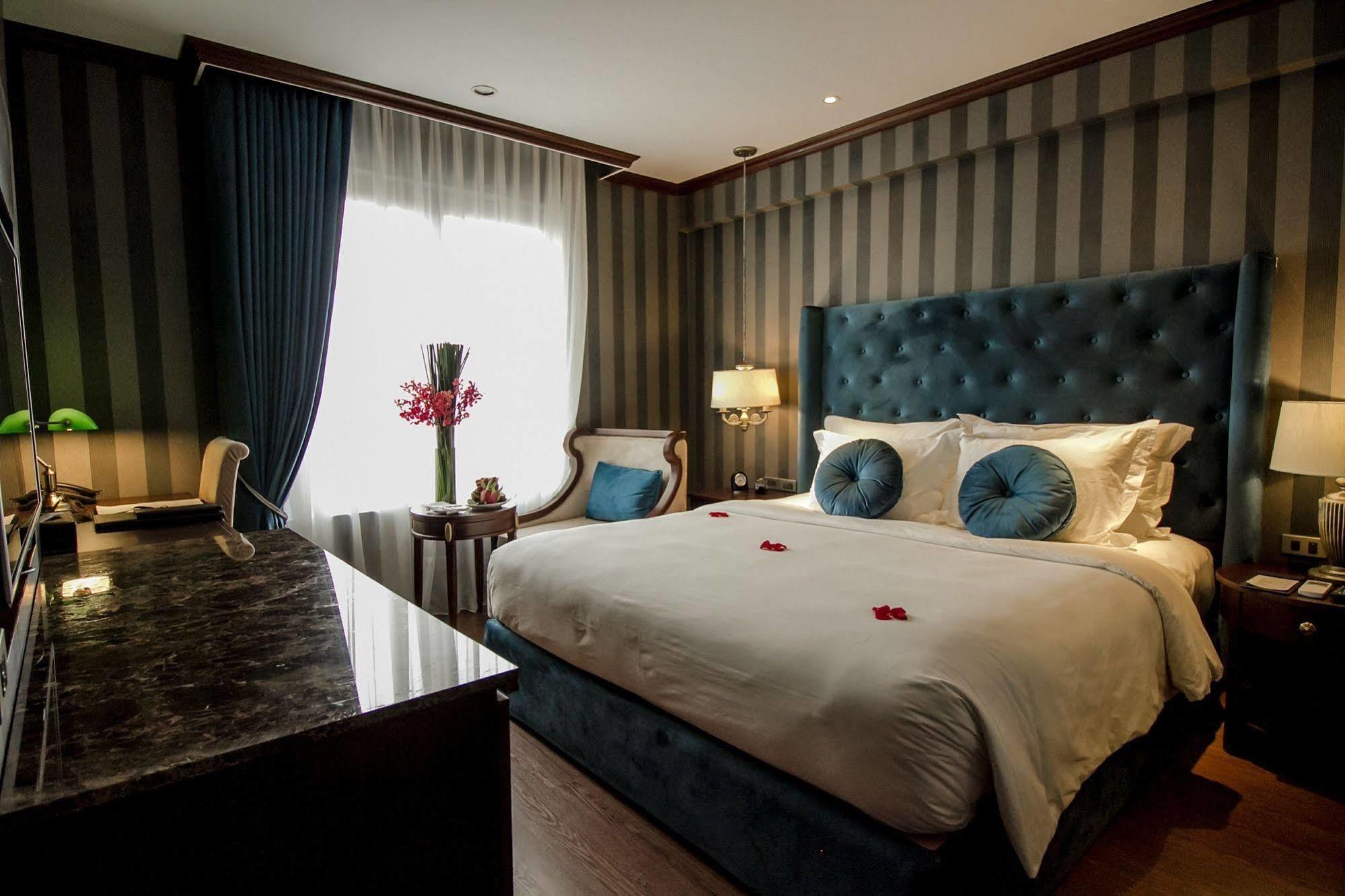 The Scarlett Boutique Hotel Хюэ Экстерьер фото